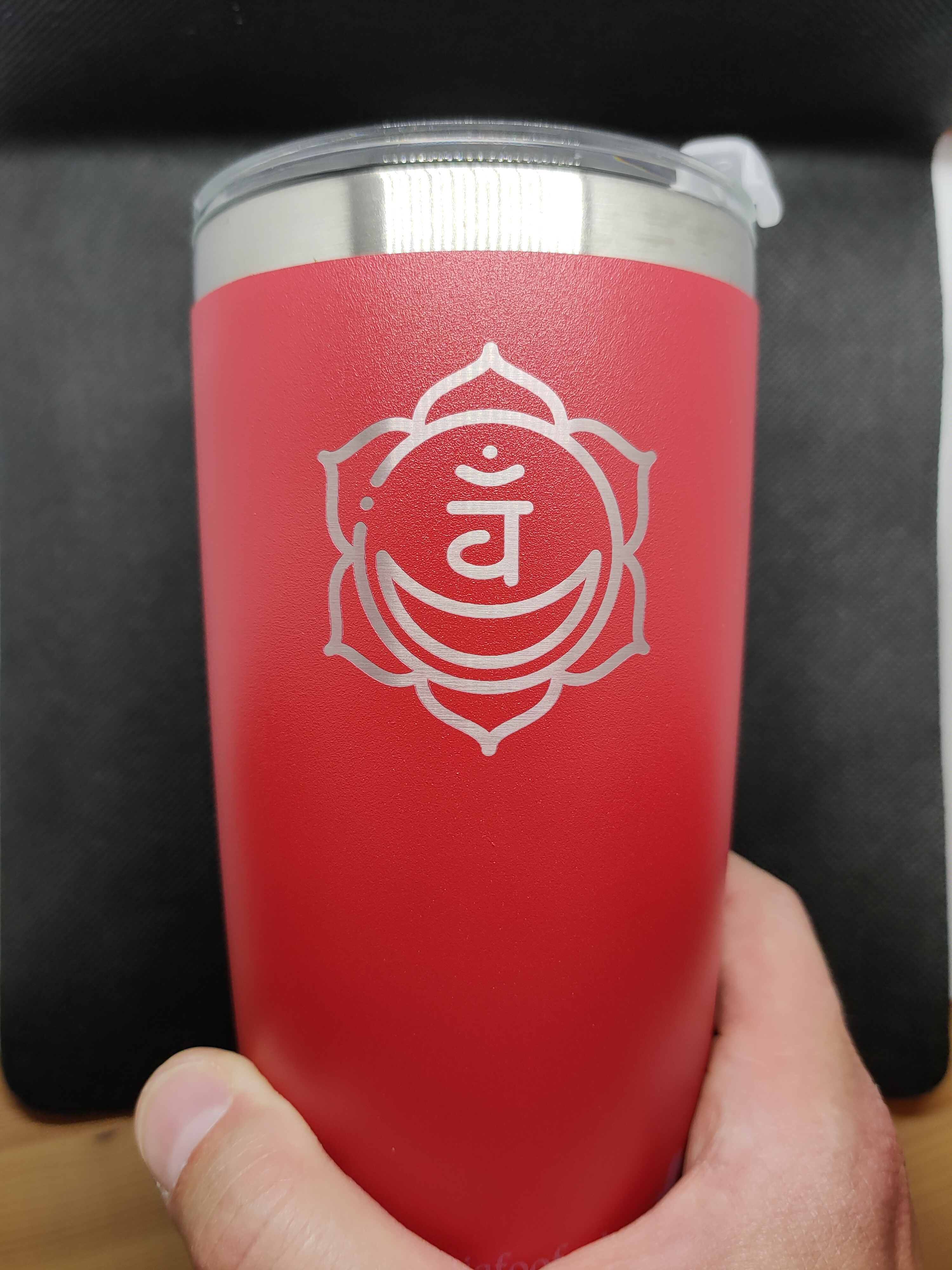 RVS-drinkbeker in poedercoat · 2