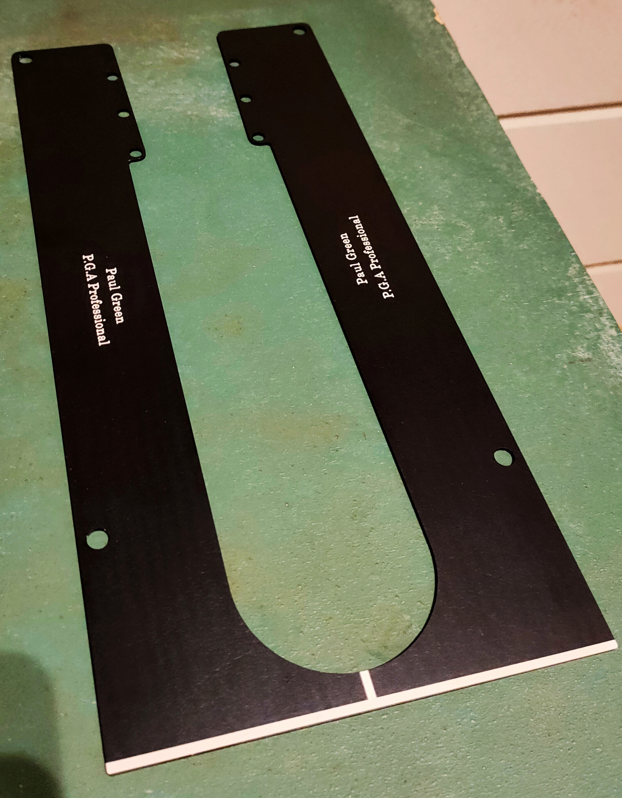Geanodiseerd aluminium gemarkeerd · 3