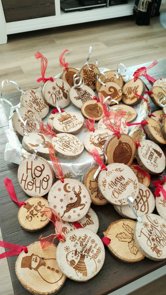 Kerstdecoratie van hout · 24