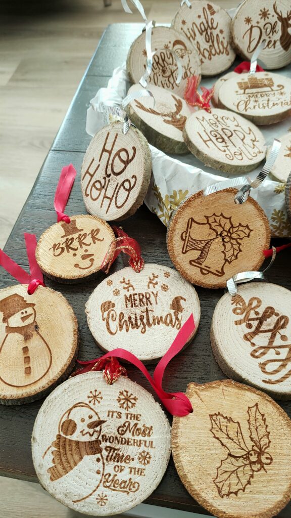 Kerstdecoratie van hout · 31