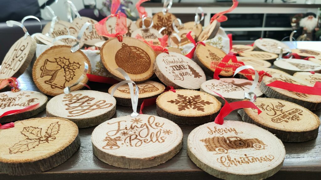 Kerstdecoratie van hout · 33
