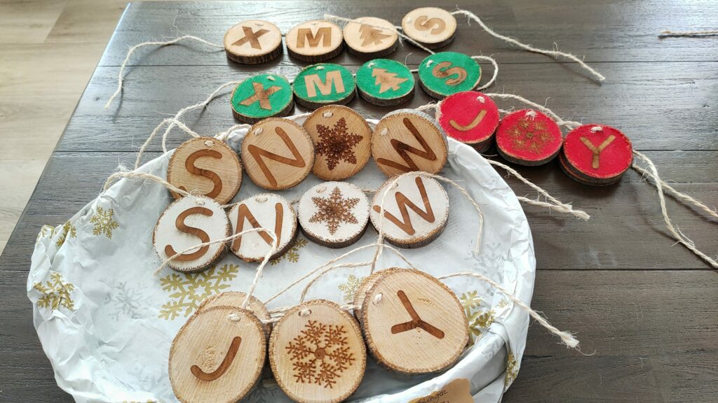 Kerstdecoratie van hout · 35