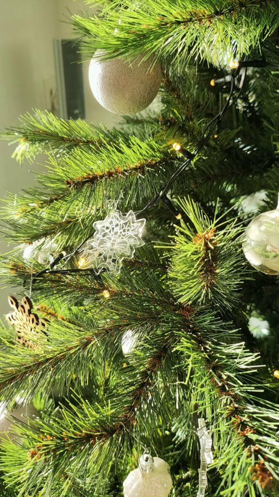 Kerstdecoratie van hout · 48